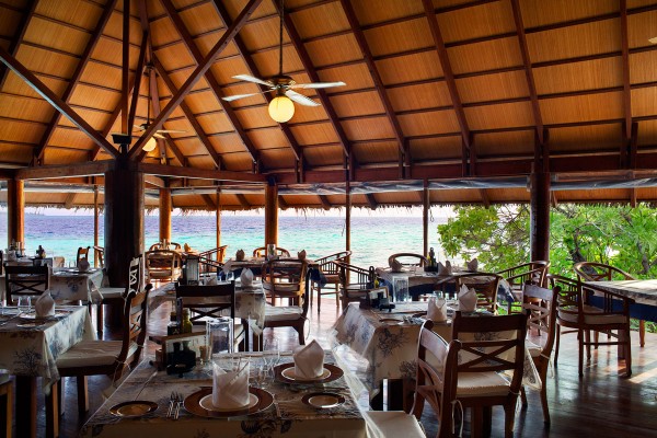 veli_restaurant_maldives_S4A9470-600x400.jpg